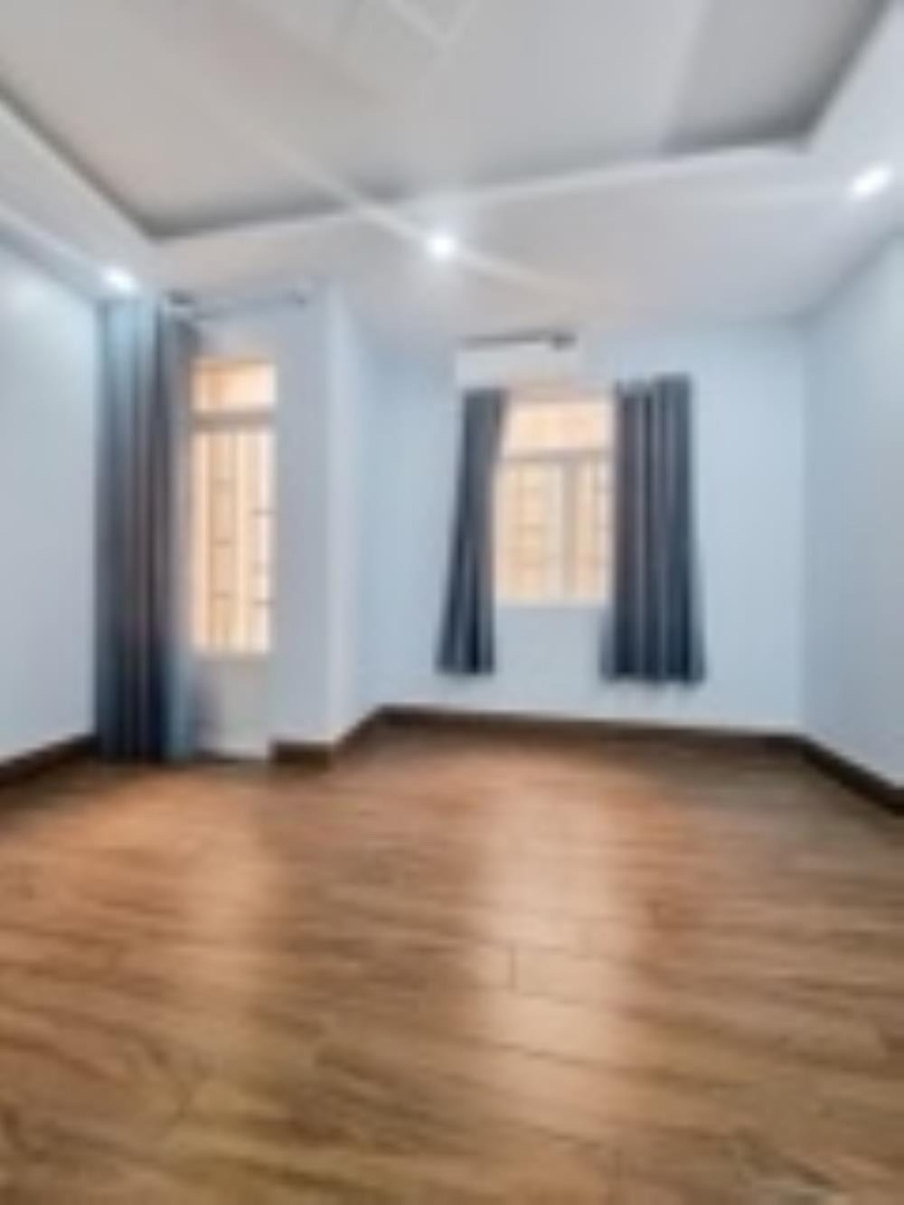 🏡 Nhà Q7 - Vị trí đắc địa, Giá chỉ 3 tỷ - 2PN, 3 Tầng