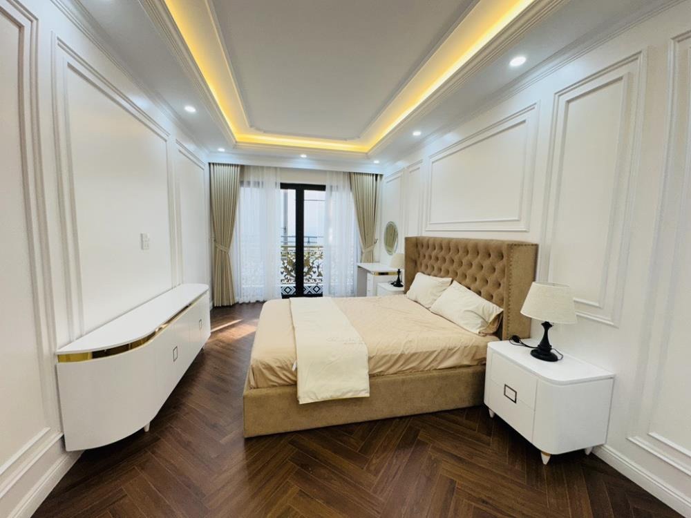 Bán Nhà Phân Lô 41m² 5 Tầng Thang Máy, Giá 14.8 tỷ - Vị Trí Vàng Quận Hai Bà Trưng