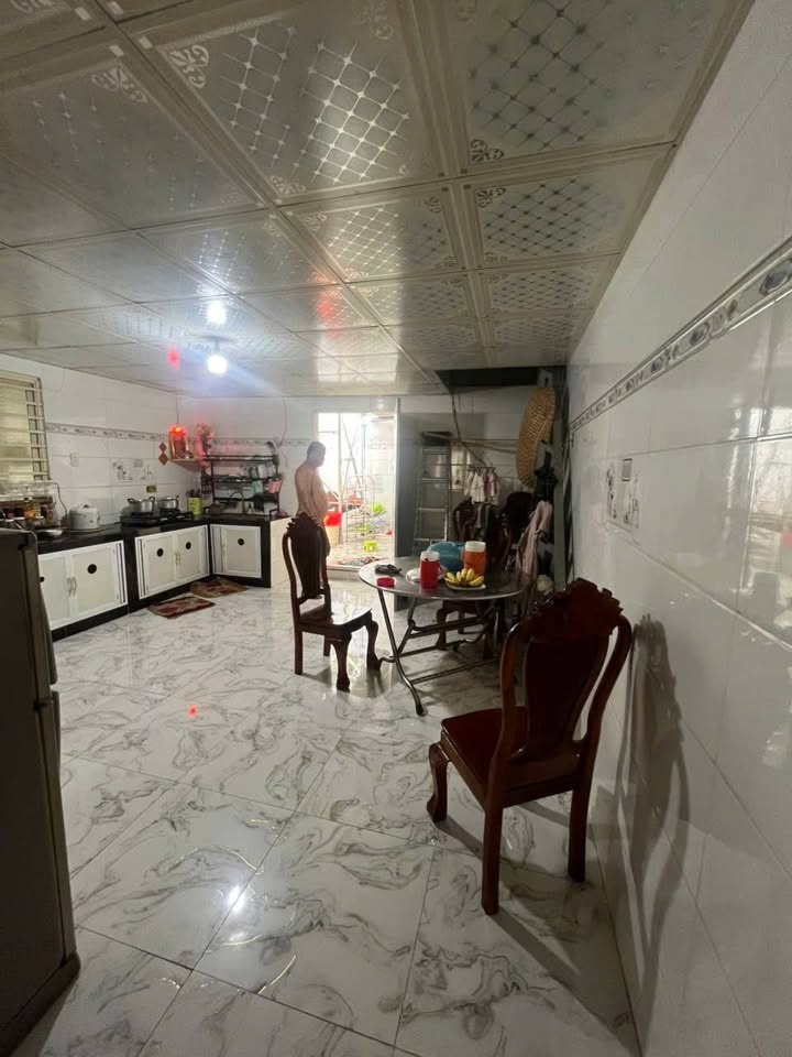 Bán Nhanh Nhà Cấp 4, 80m2, SHR, Bà Điểm, Hóc Môn - Giá 750tr