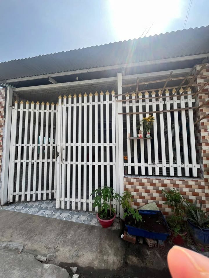 Bán Nhanh Nhà Cấp 4, 80m2, SHR, Bà Điểm, Hóc Môn - Giá 750tr