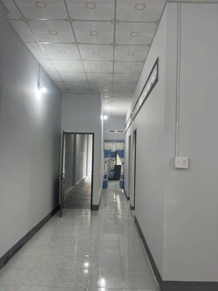 Bán Gấp Căn Nhà 100m2 Gần Chùa Hoằng Pháp, Tân Hiệp - Giá 760tr
