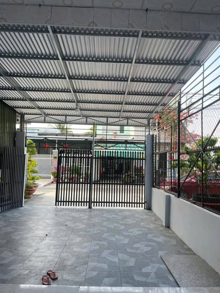 Bán Gấp Căn Nhà 100m2 Gần Chùa Hoằng Pháp, Tân Hiệp - Giá 760tr
