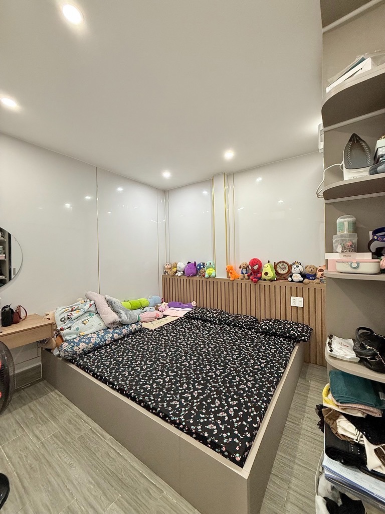 Bán Nhà Tân Phú - 58m2, 2 Lầu, Giá 5.4 Tỷ - Vị Trí Đẹp, Gần Aeon Mall