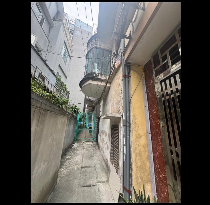 Bán Đất Vàng Ba Đình 96m²: Đầu Tư Sinh Lời, Xây Căn Hộ Dịch Vụ