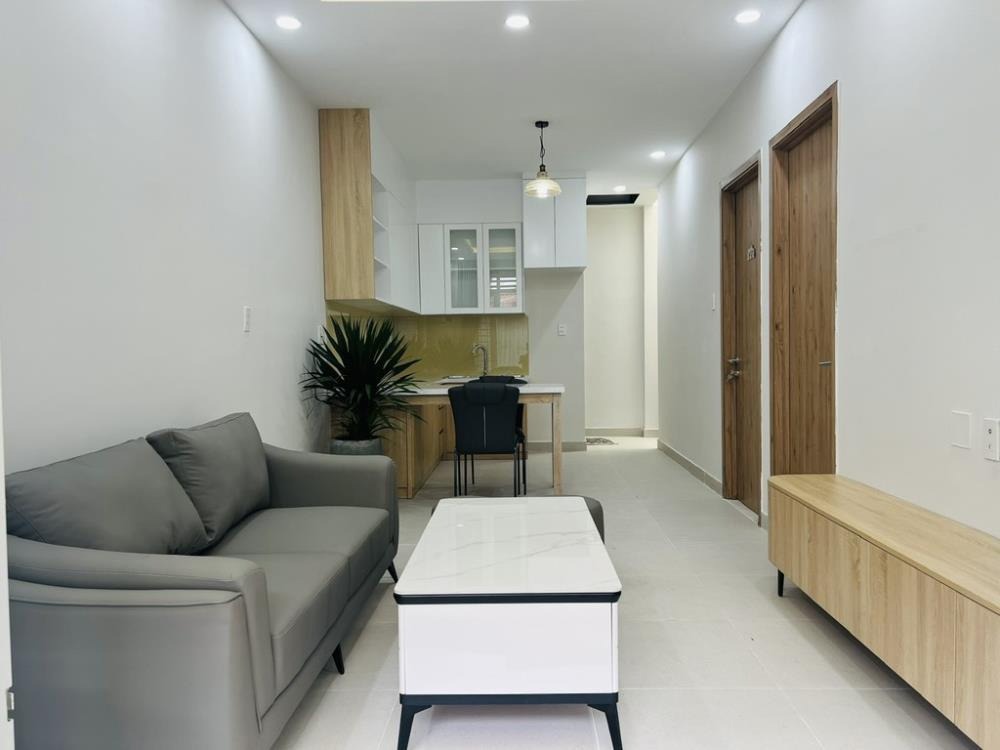 Bán Nhà Mới Ngay Chợ Hiệp Bình - 56m2, Ngang 6m, Ô Tô Đỗ Cửa - Giá 4 Tỷ