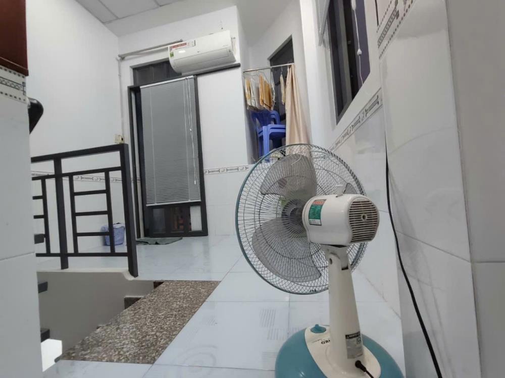 Nhà Đẹp Thủ Đức - 4.5 Tỷ - Sổ Hồng Riêng - Hẻm Xe Hơi - 3PN