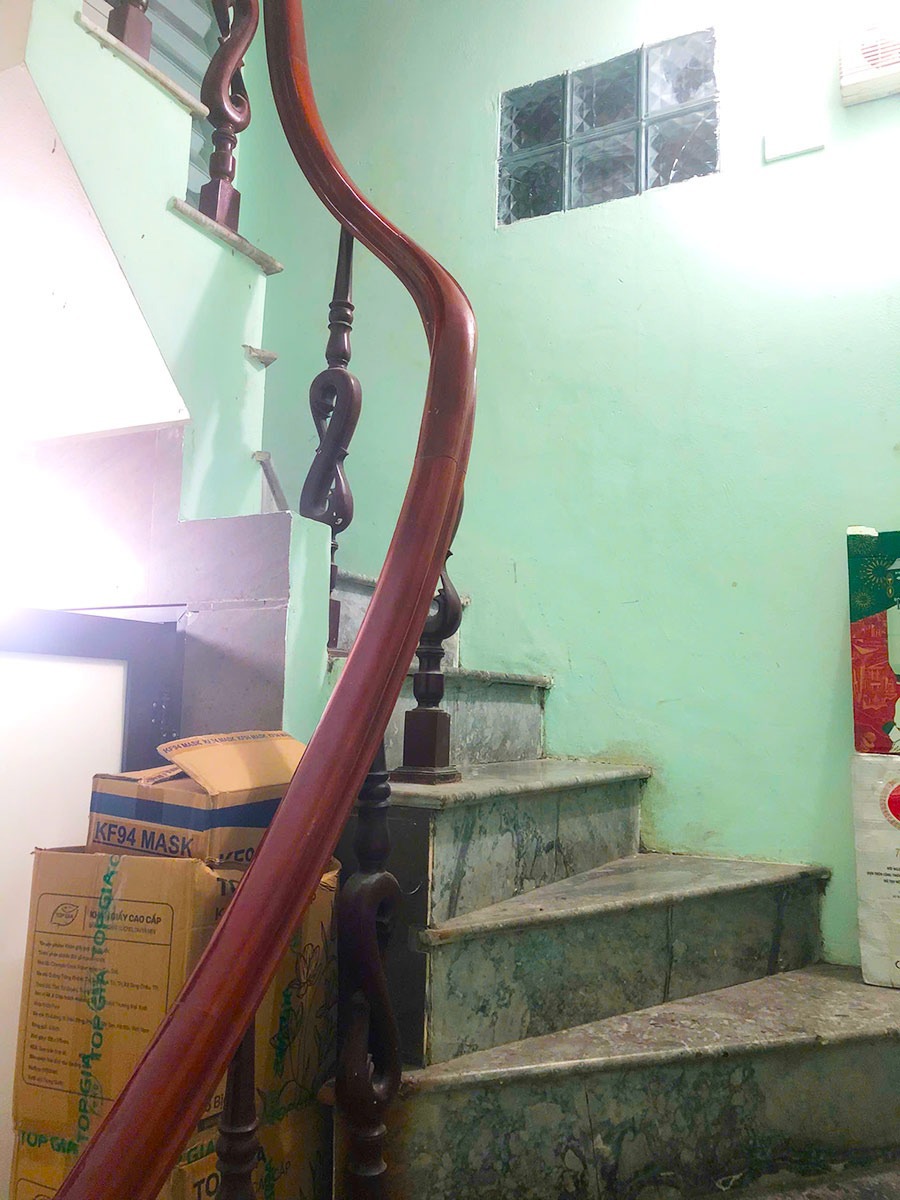 Chính chủ bán nhà Ba Đình, ngõ Nghĩa Dũng, 40m2, 3 tầng, oto tránh, kinh doanh - Giá Tốt