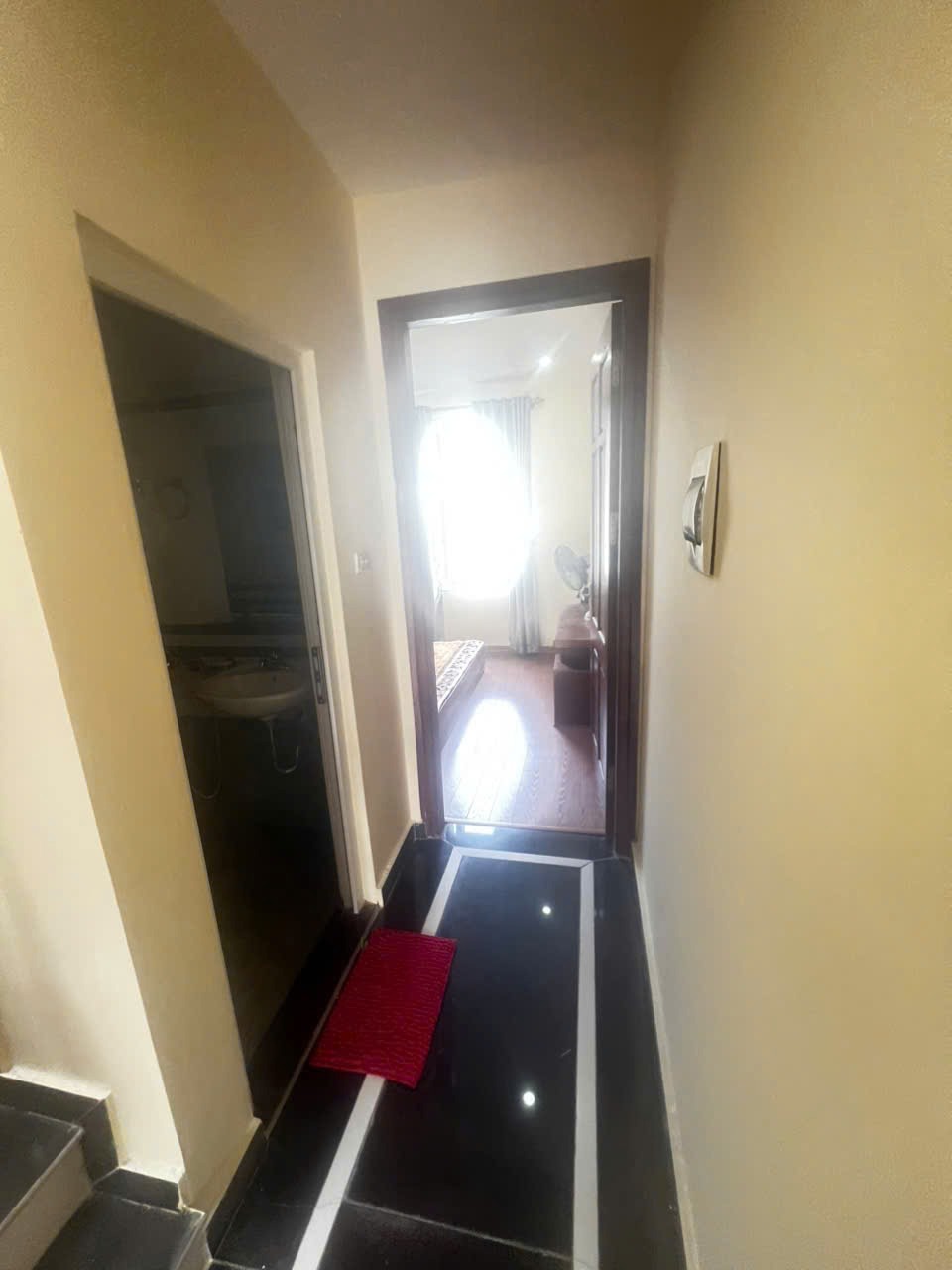 Bán nhà phố Văn Điển - 4PN, 3WC, Giá Tốt - 0943275568