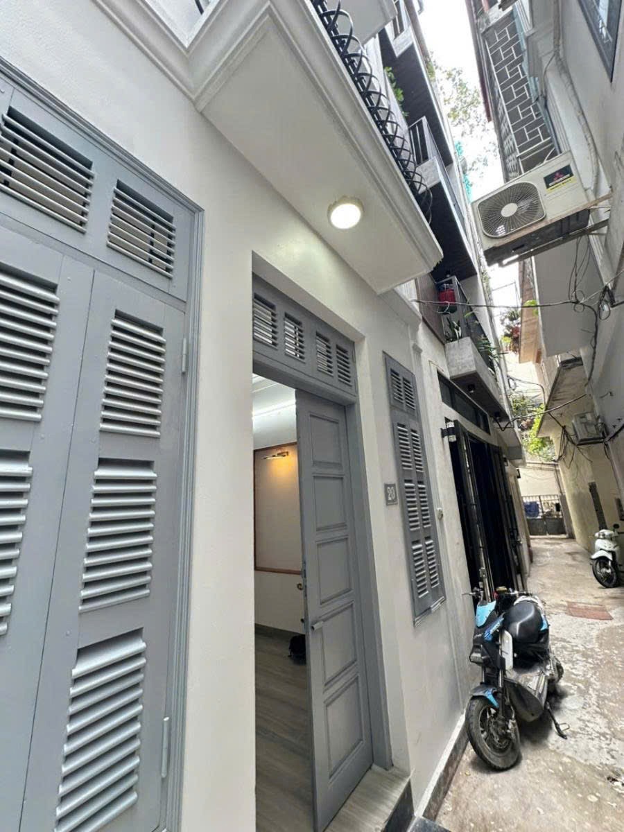 Hot Nhà Đất Quận Hai Bà Trưng: 37m2, 5 Tầng, Giá Chỉ 6.xx Tỷ