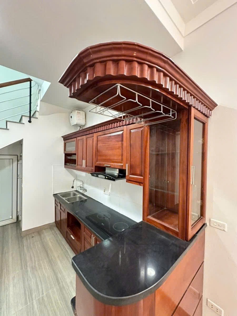 Hot Nhà Đất Quận Hai Bà Trưng: 37m2, 5 Tầng, Giá Chỉ 6.xx Tỷ