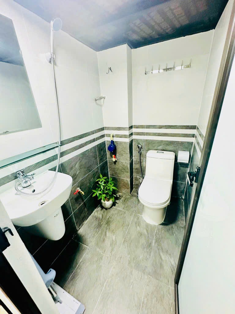 Bán Chung Cư Mini, Căn Hộ Dịch Vụ Mễ Trì - Vị Trí Đắc Địa, Doanh Thu Cao