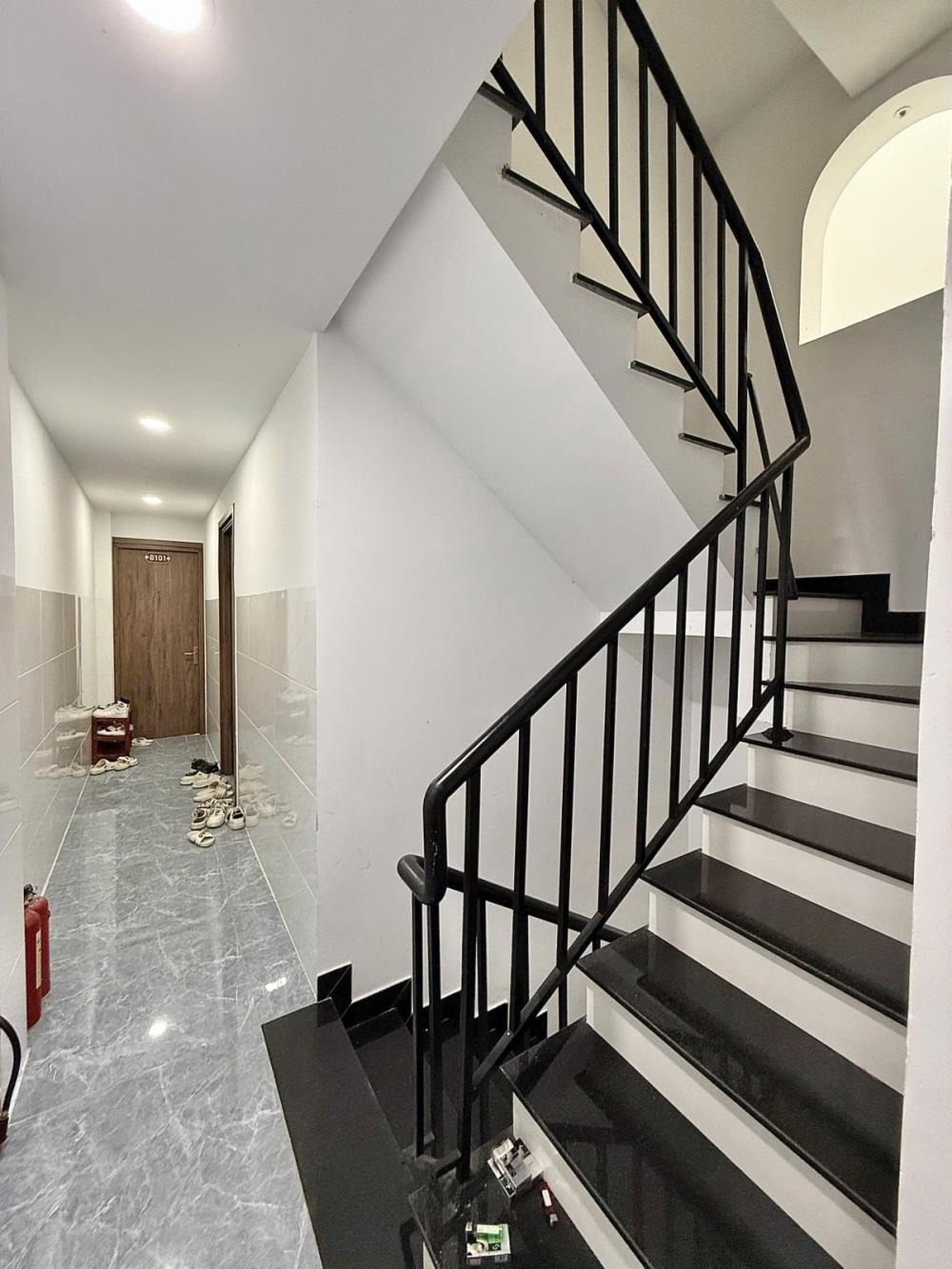 Chính Chủ Cần Bán CHDV 5 Tầng, Thang Máy, 9 Phòng - Gò Vấp, Giá Tốt