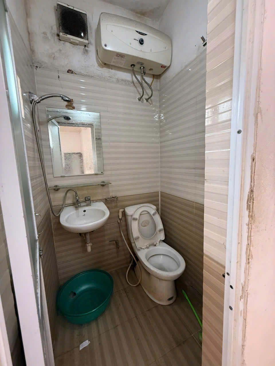 Bán Nhà Giải Phóng 25m2, 4 Tầng, 5.1 Tỷ - Ngõ Thông, Gần Phố