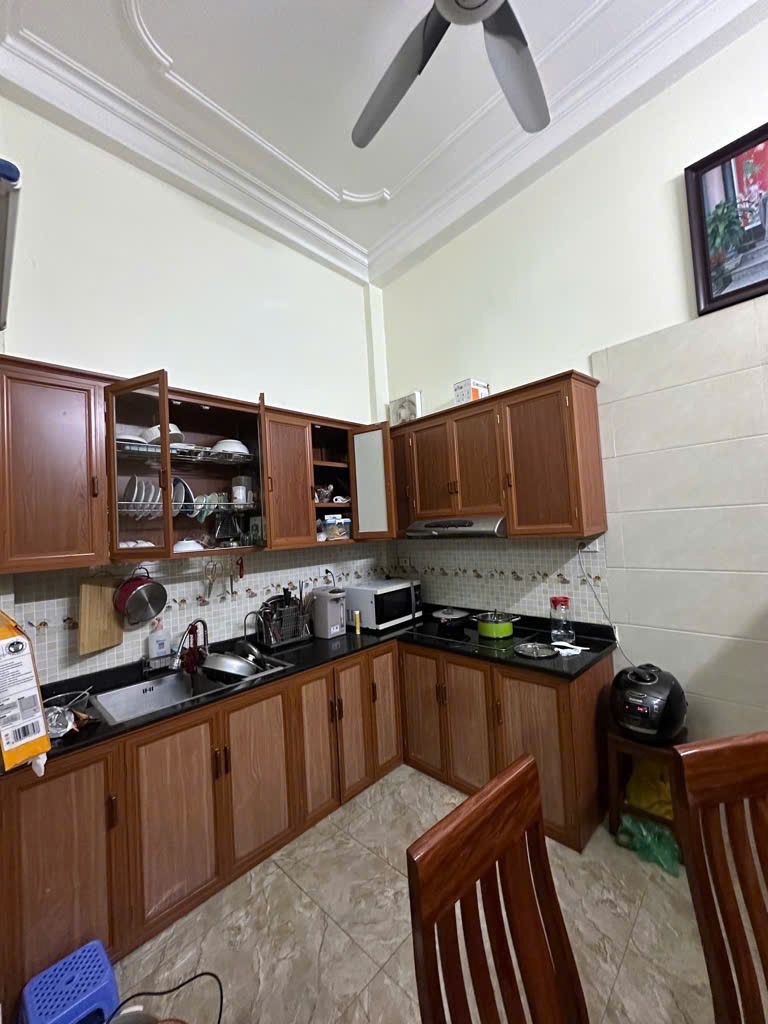 9.3 Tỷ Sở Hữu 50m2 Mặt Tiền Kinh Doanh Đắc Lộ Tại Quận Cầu Giấy