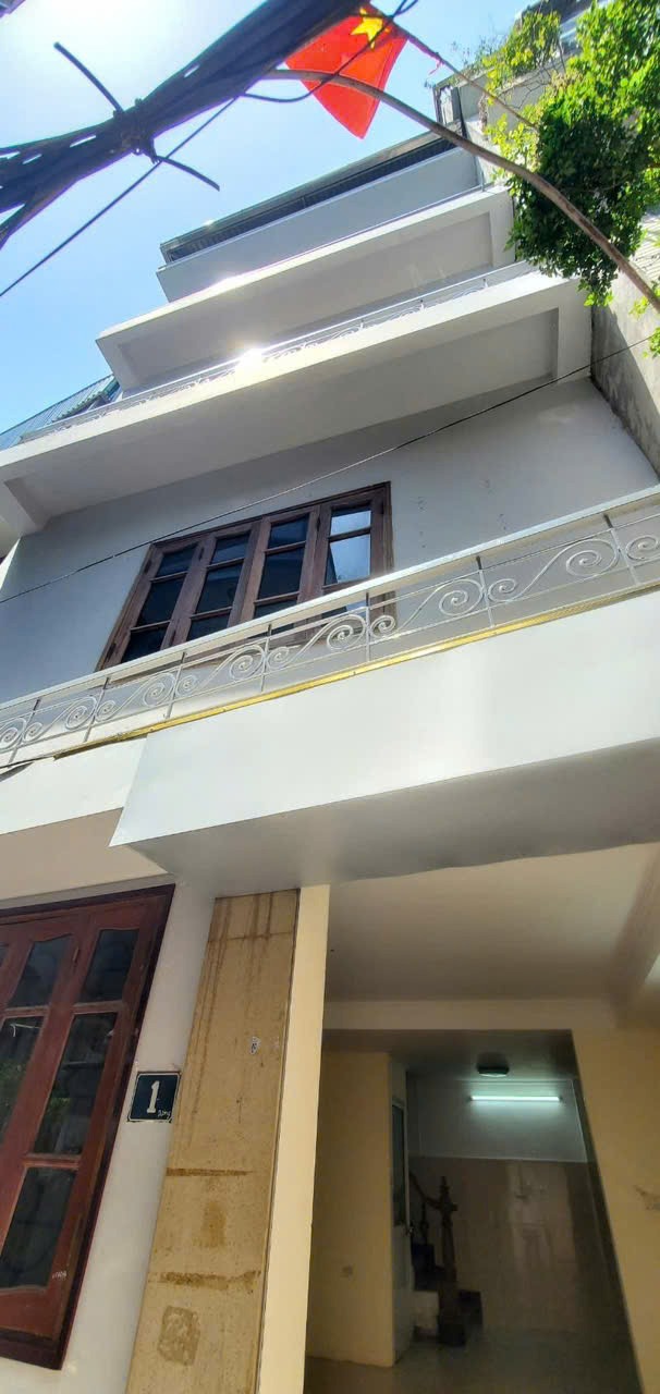 9.3 Tỷ Sở Hữu 50m2 Mặt Tiền Kinh Doanh Đắc Lộ Tại Quận Cầu Giấy