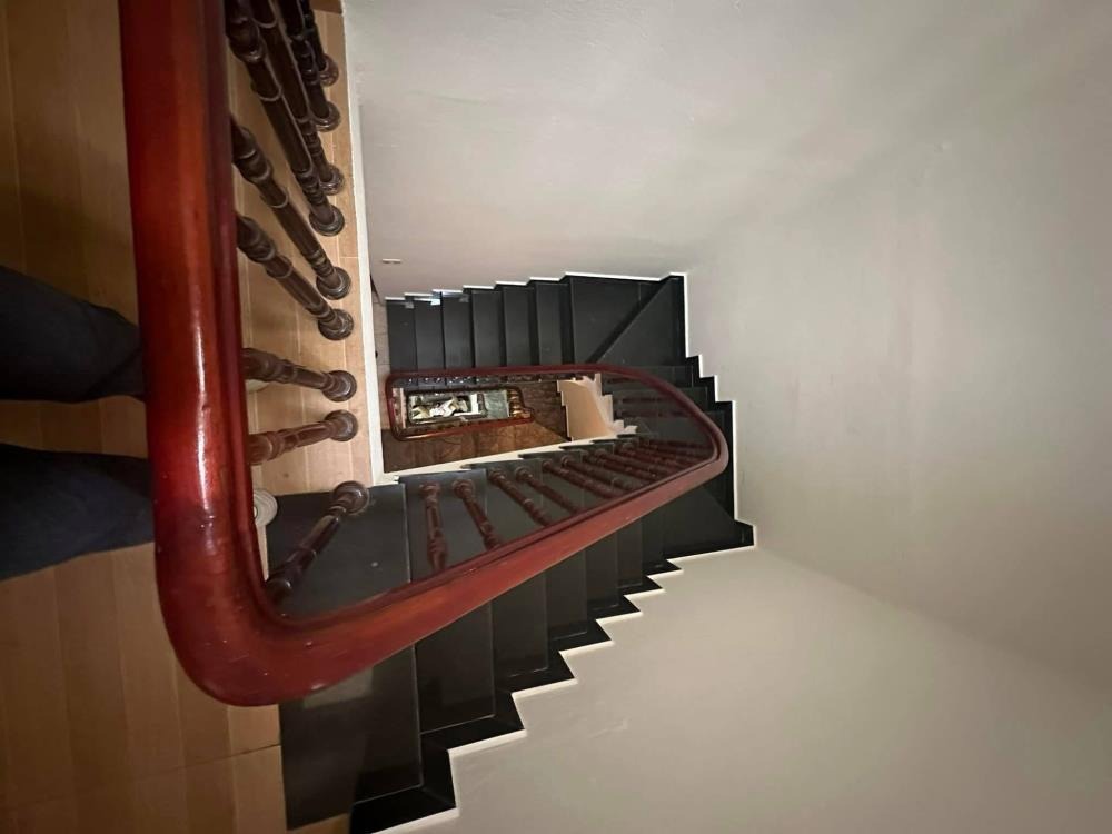 Bán nhà riêng Trích Sài, 52m², MT 6.8m, gần Hồ Tây - Giá 10.9 tỷ