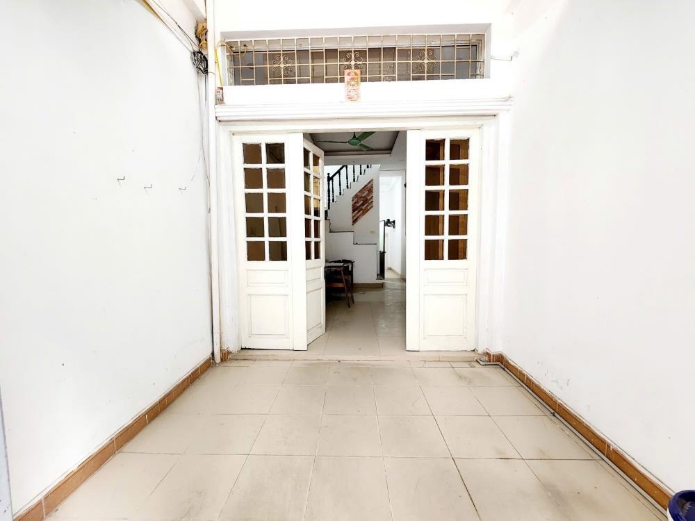 Bán nhà Lãng Yên - 3.2m x 10.2 tỷ - Ô tô đỗ cửa, Ngõ thông