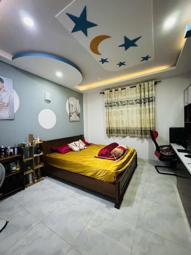 Nhà HXH Nở Hậu Quận 8: 3.96m x 15m - Giá 12.5 tỷ