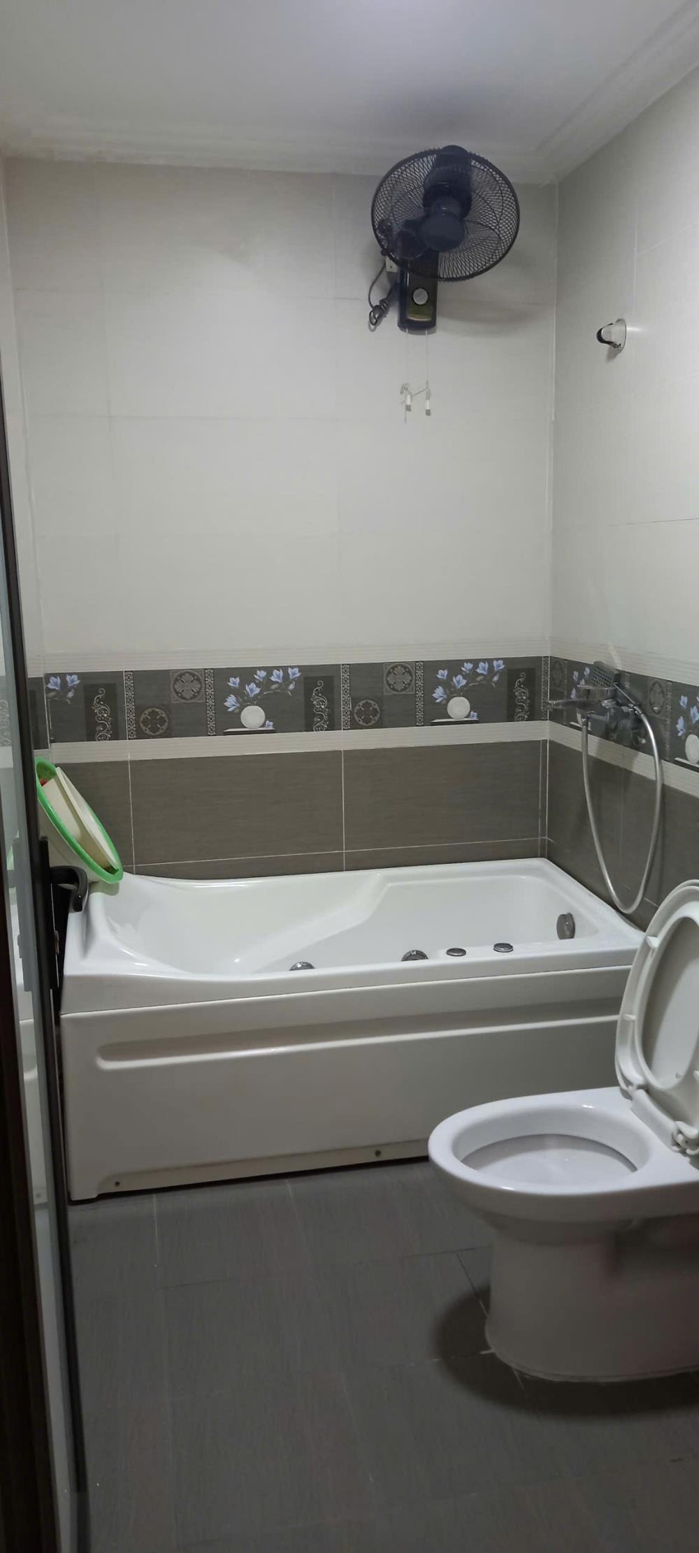 Nhà phân lô 4 tầng Hoài Đức - Kinh doanh, Ô tô tránh - Giá 7.5 tỷ