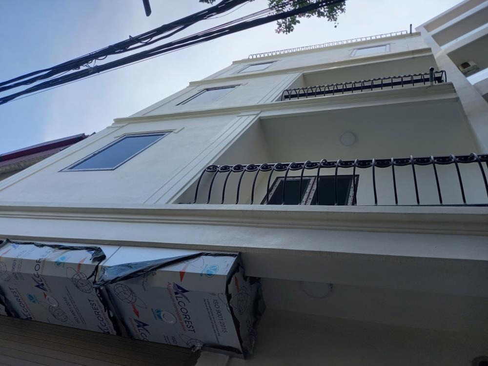 Bán nhà 5 tầng Hoài Đức - 46m2 - Giá 5.15 tỷ - Vị trí đắc địa