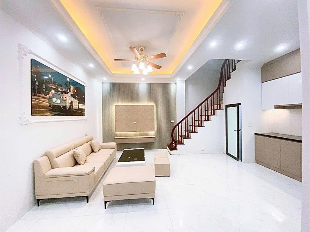 Bà Triệu Hà Đông - Nhà 5 Tầng 7 Tỷ - 45m2, Gần Chợ, Trường Học