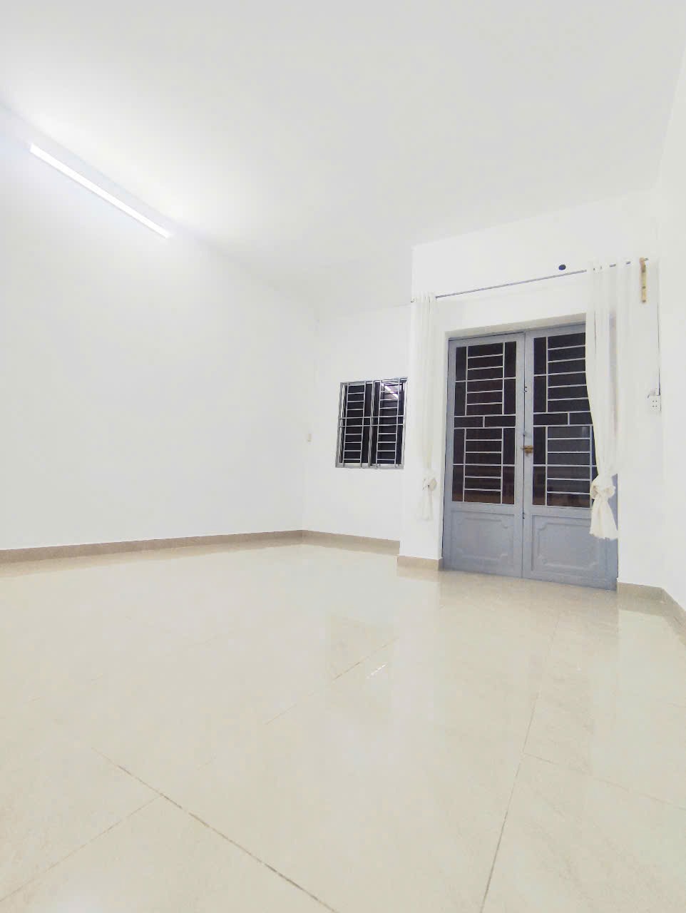 Nhà 1 Lầu Đẹp, Ô Tô Vào, Nguyễn Ảnh Thủ, Quận 12 - Giá Tốt