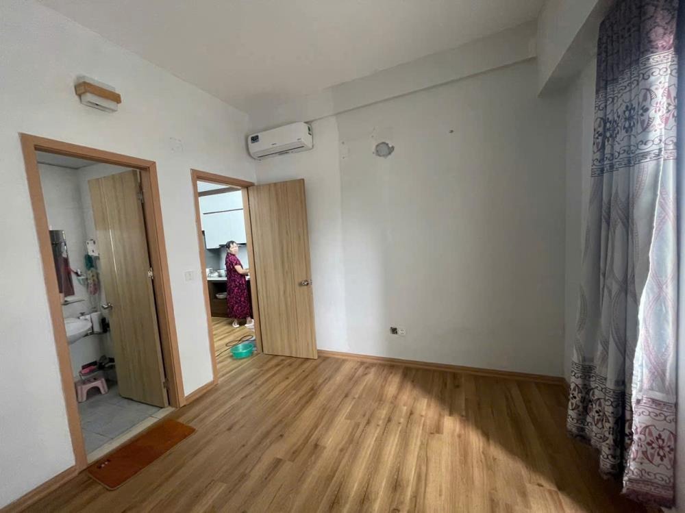Căn hộ 2PN, 70m2, Nội Thất Đầy Đủ, Cạnh Bể Bơi Thanh Hà - Giá 2.3 tỷ