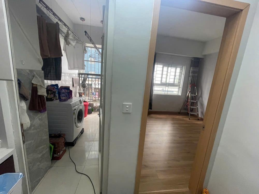 Căn hộ 2PN, 70m2, Nội Thất Đầy Đủ, Cạnh Bể Bơi Thanh Hà - Giá 2.3 tỷ