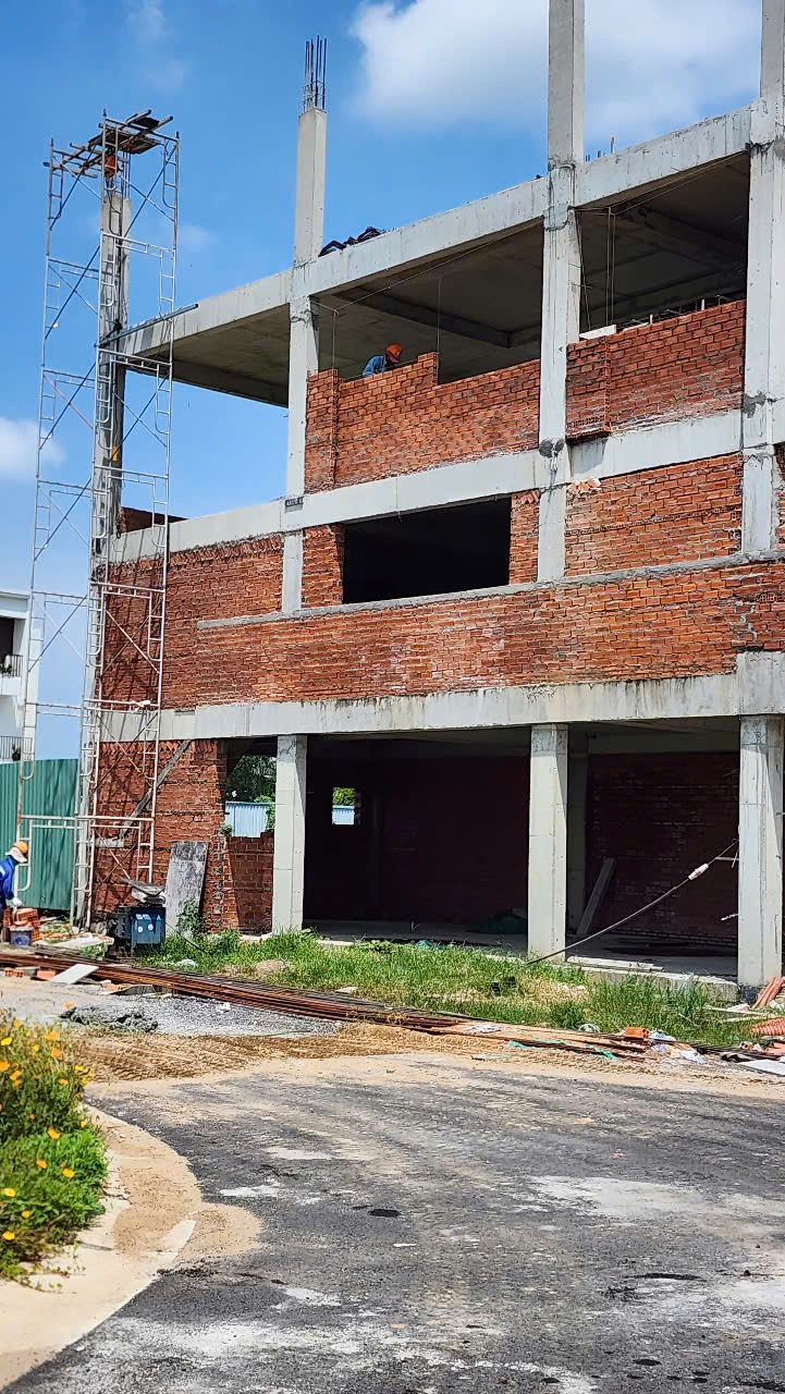 Nhà Phố Bình Chánh 5 Tỷ - Vị Trí Vàng, Pháp Lý Chuẩn