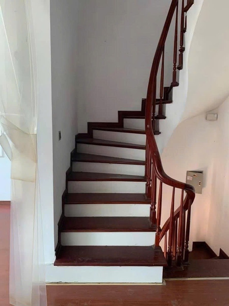 Nhà Phân Lô Ô Tô Vành Đai 3 - Kinh Doanh, Văn Phòng, Sổ Đỏ