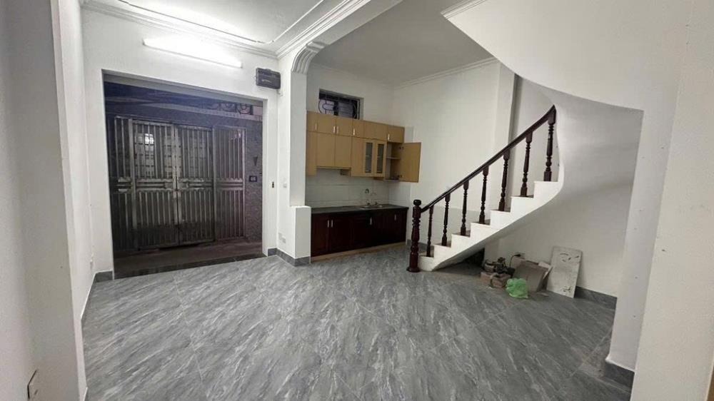 Bán Gấp Nhà Thụy Khuê - 52m2 - 8.8 Tỷ - Vị Trí Đẹp, Tiềm Năng Lớn