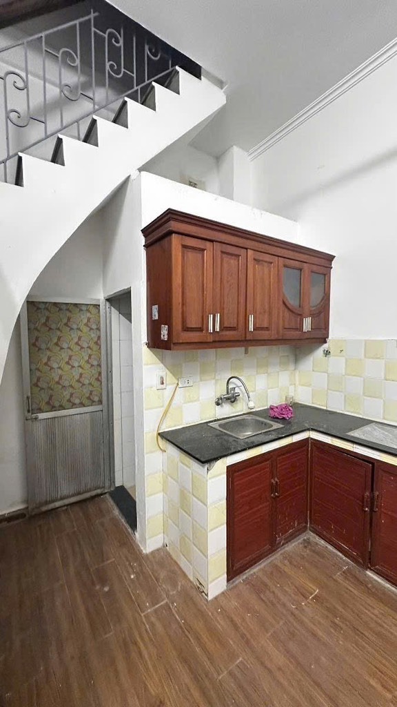 Bán Gấp Nhà Thụy Khuê - 52m2 - 8.8 Tỷ - Vị Trí Đẹp, Tiềm Năng Lớn