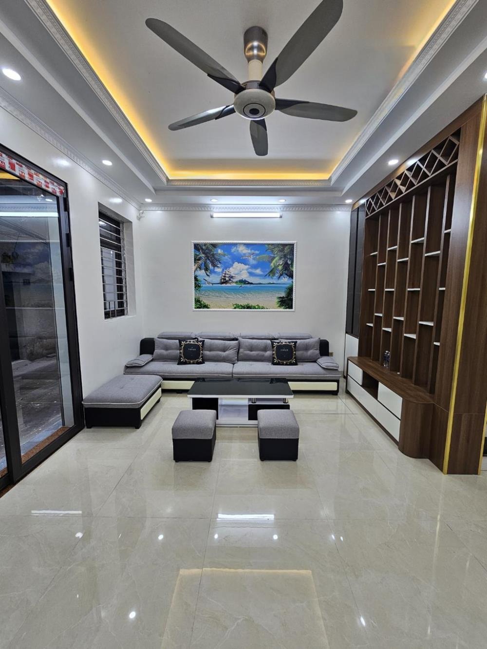 Nhà Đẹp 5 Tầng, Thang Máy, View Hồ - 533 Tam Trinh, Giá 12.3 Tỷ