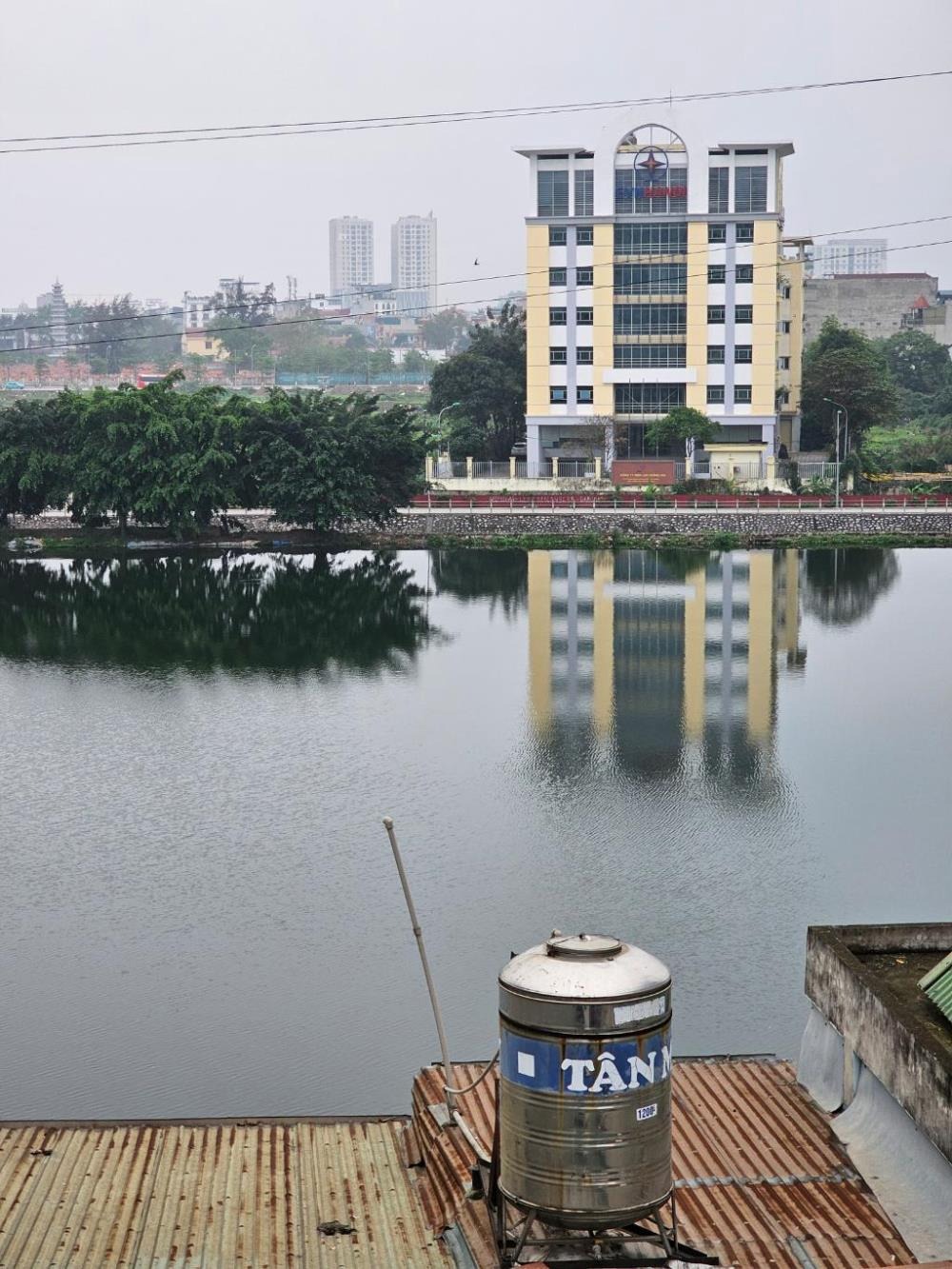 Nhà Đẹp 5 Tầng, Thang Máy, View Hồ - 533 Tam Trinh, Giá 12.3 Tỷ