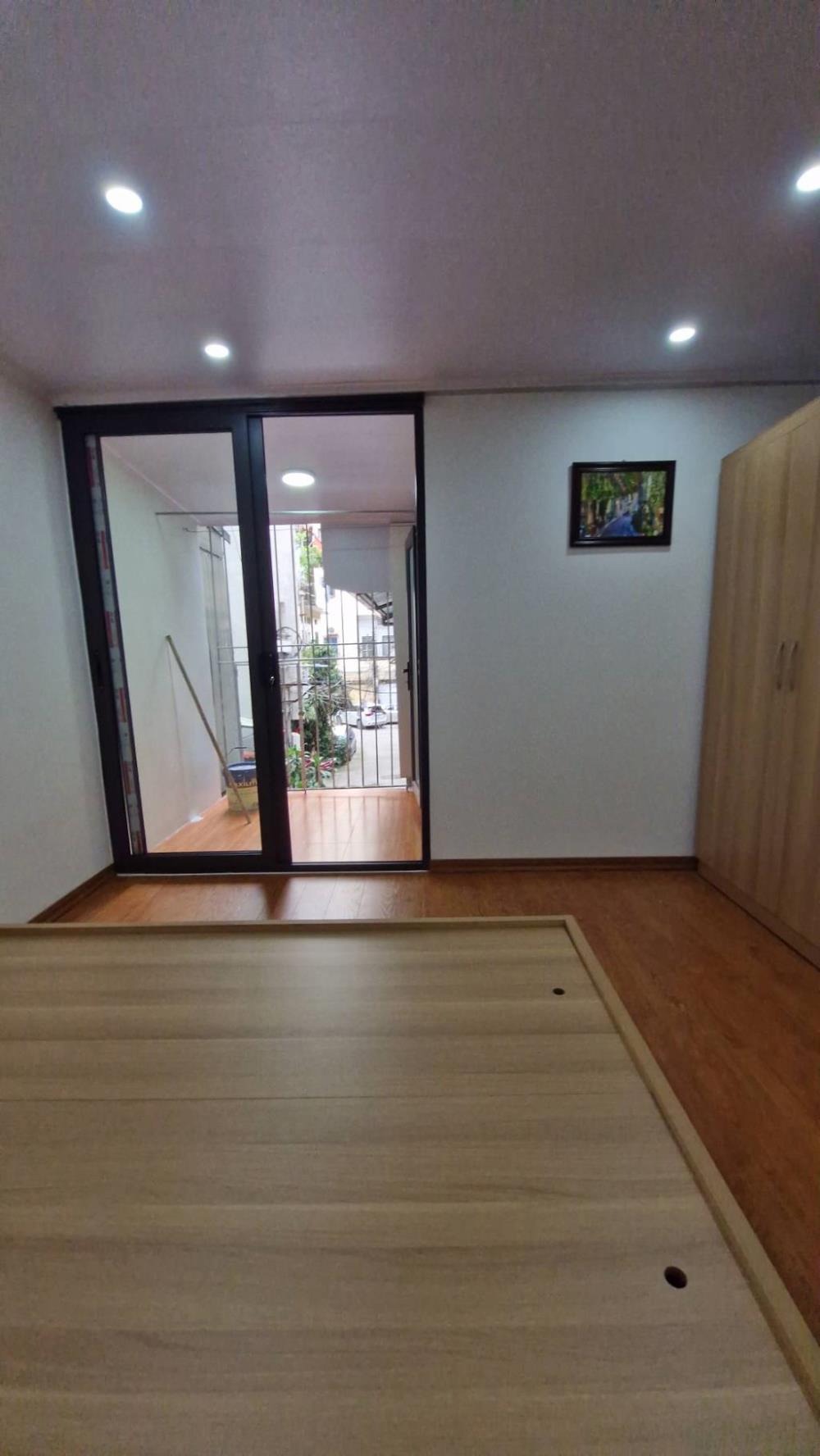 Bán Căn Hộ Tập Thể Giải Phóng: 100m², Giá 4.48 Tỷ, Pháp Lý Rõ Ràng
