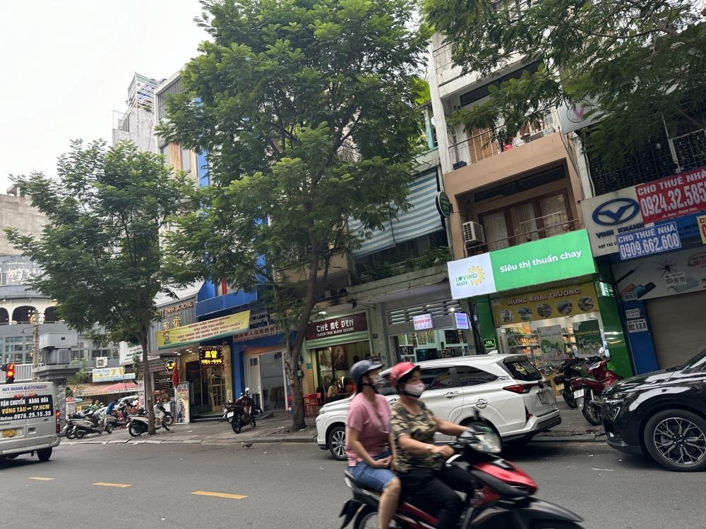Cho Thuê Nhà Nguyên Căn 155 Nguyễn Thái Bình, Quận 1 - Giá 50tr/tháng