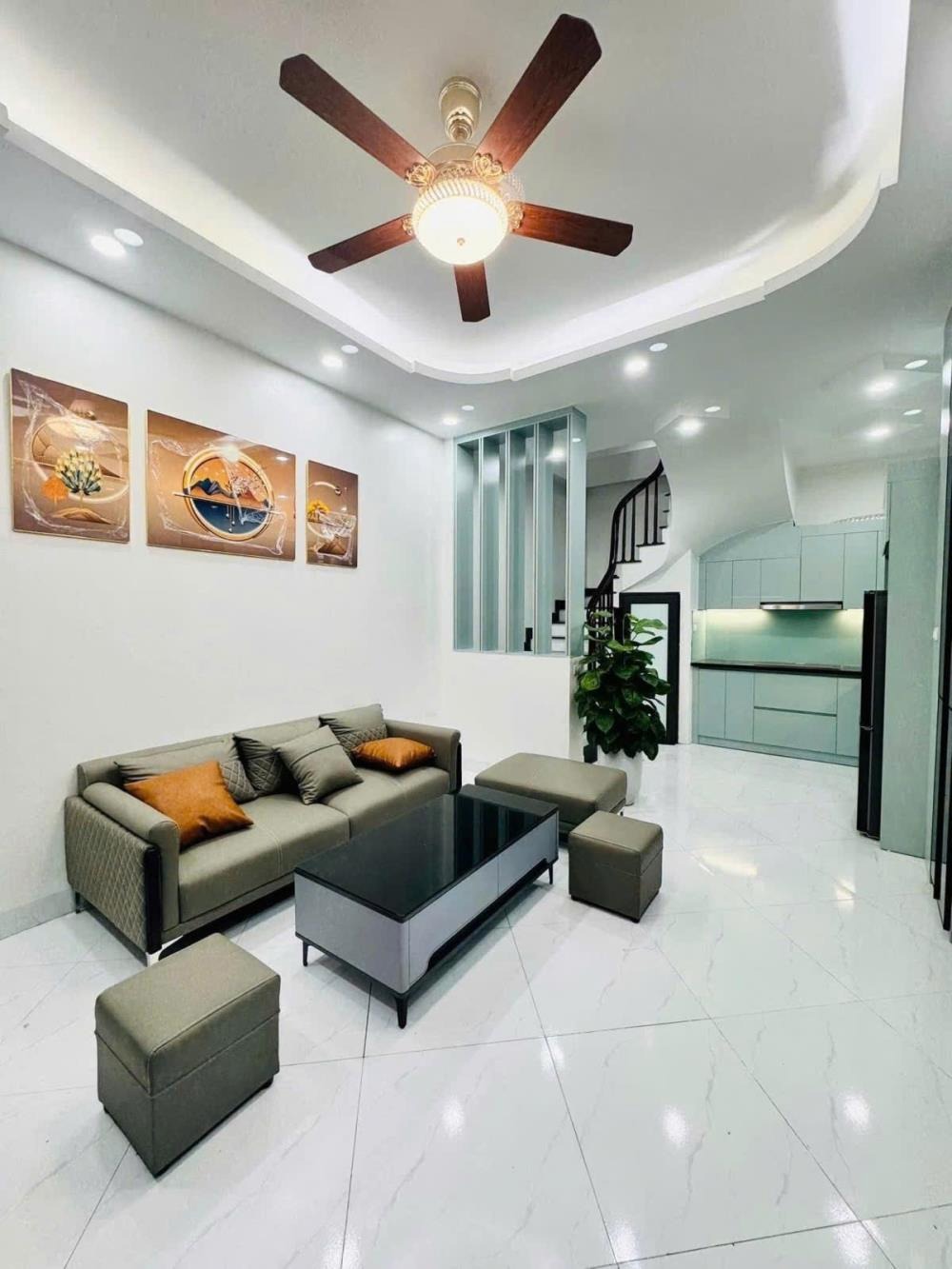 Bán nhà góc 6 tầng thang máy, ô tô tránh, kinh doanh đỉnh cao, Thịnh Liệt - 18 tỷ