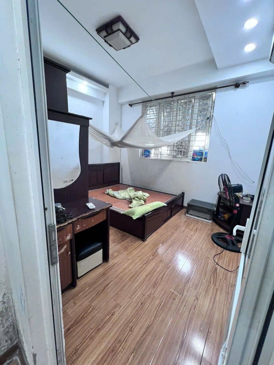 Bán Căn Hộ Cầu Giấy 63m² 2PN, Giá 4.35 Tỷ - Vị Trí Đắc Địa