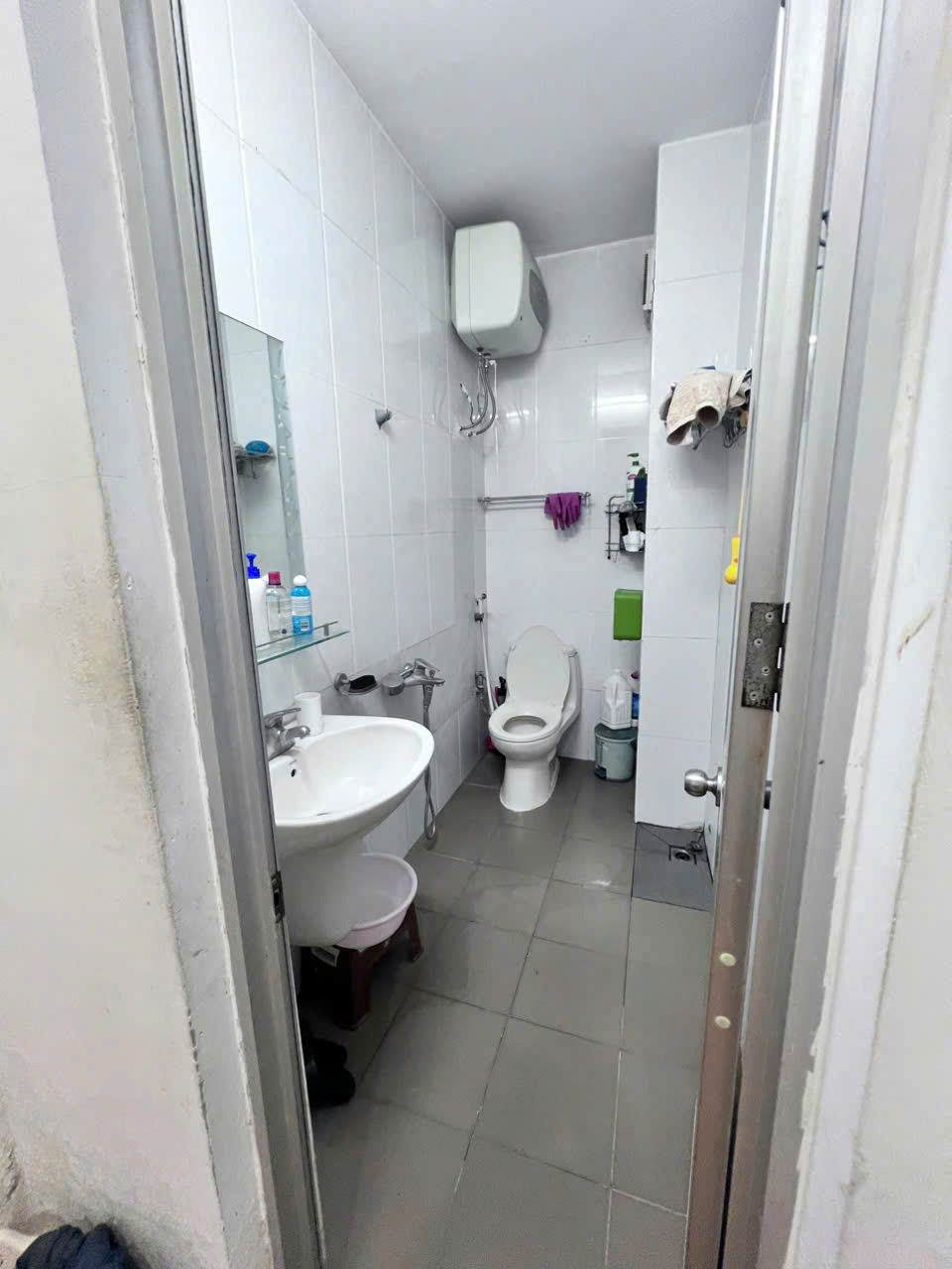Bán Căn Hộ Cầu Giấy 63m² 2PN, Giá 4.35 Tỷ - Vị Trí Đắc Địa
