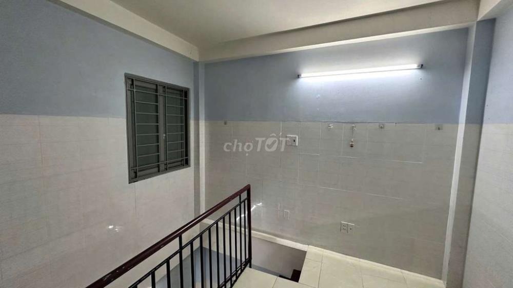 Cho Thuê Phòng Trọ CCMN Quận 4 - Giá Từ 3.8 Triệu/Tháng