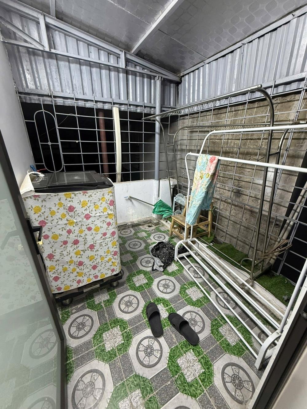 Bán nhà phố Thanh Nhàn: 30m2, 4 tầng, 5.85 tỷ - Đầu tư/Kinh Doanh