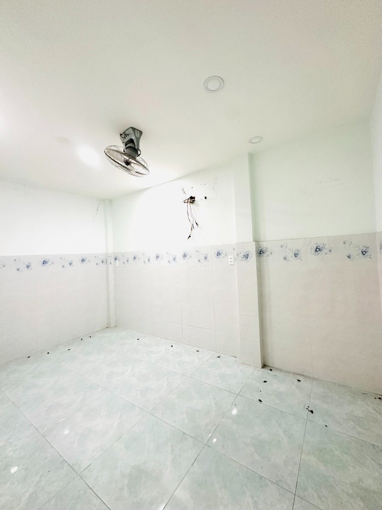 Bán nhà hẻm xe hơi Tây Thạnh, 2 tầng, 65m2, giá 4.9 tỷ