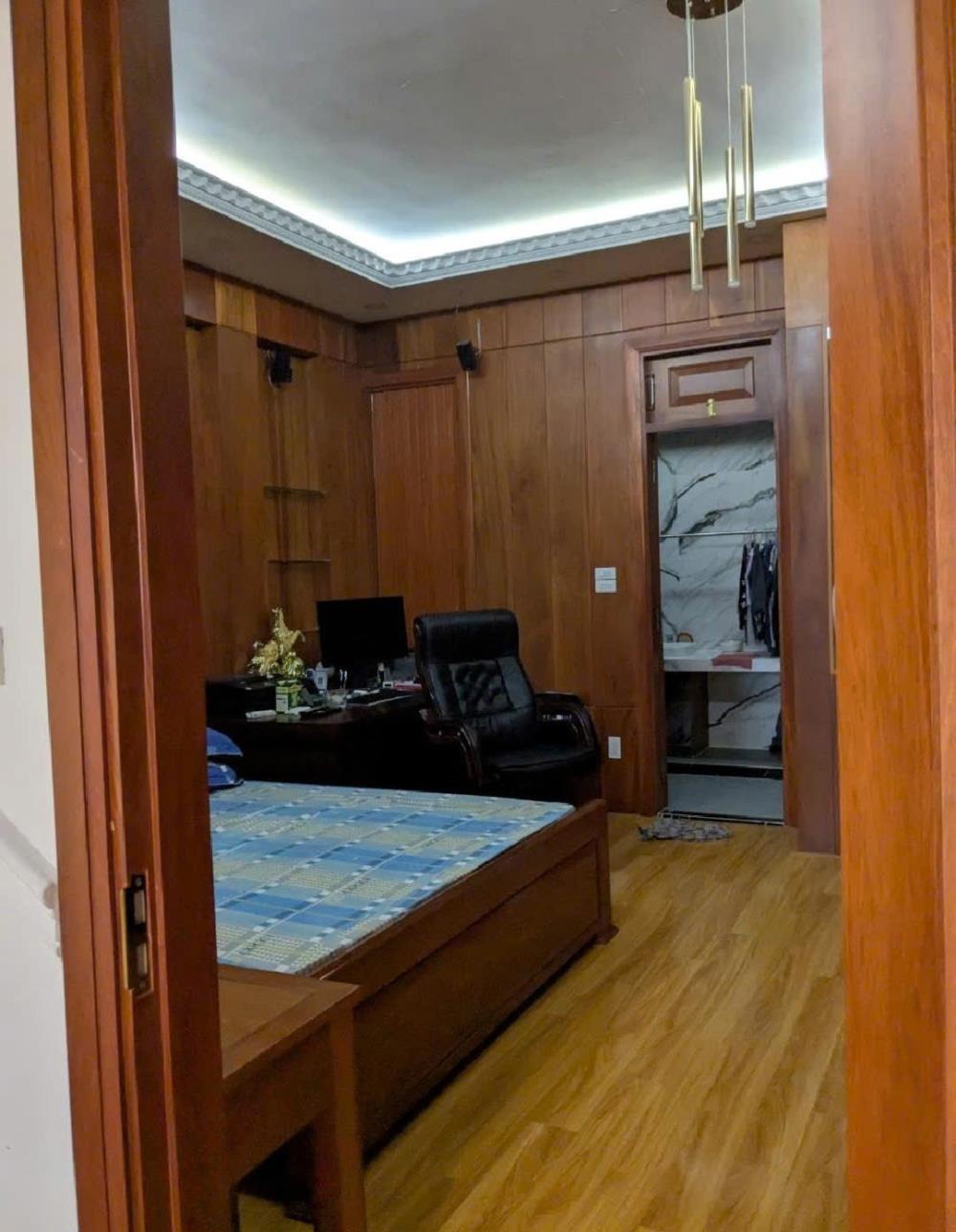Bán nhà Quận 12 - 4 Tầng, 4PN - Giá 6.18 Tỷ