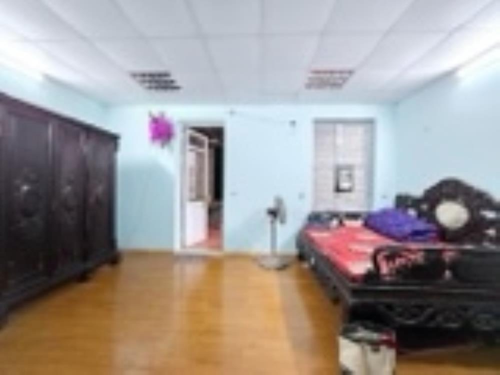 Bán Gấp Nhà Mặt Phố Lương Định, 100m2, 4 Tầng, Giá 33 Tỷ Có Thương Lượng