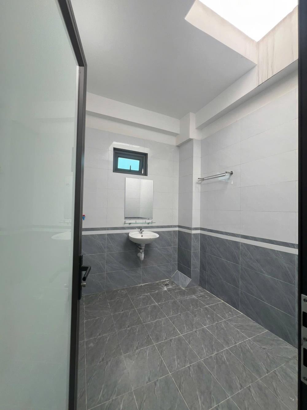 Bán nhà góc 5 tầng, ô tô đỗ cửa - An Thắng, Hà Đông - Giá 3.99 tỷ