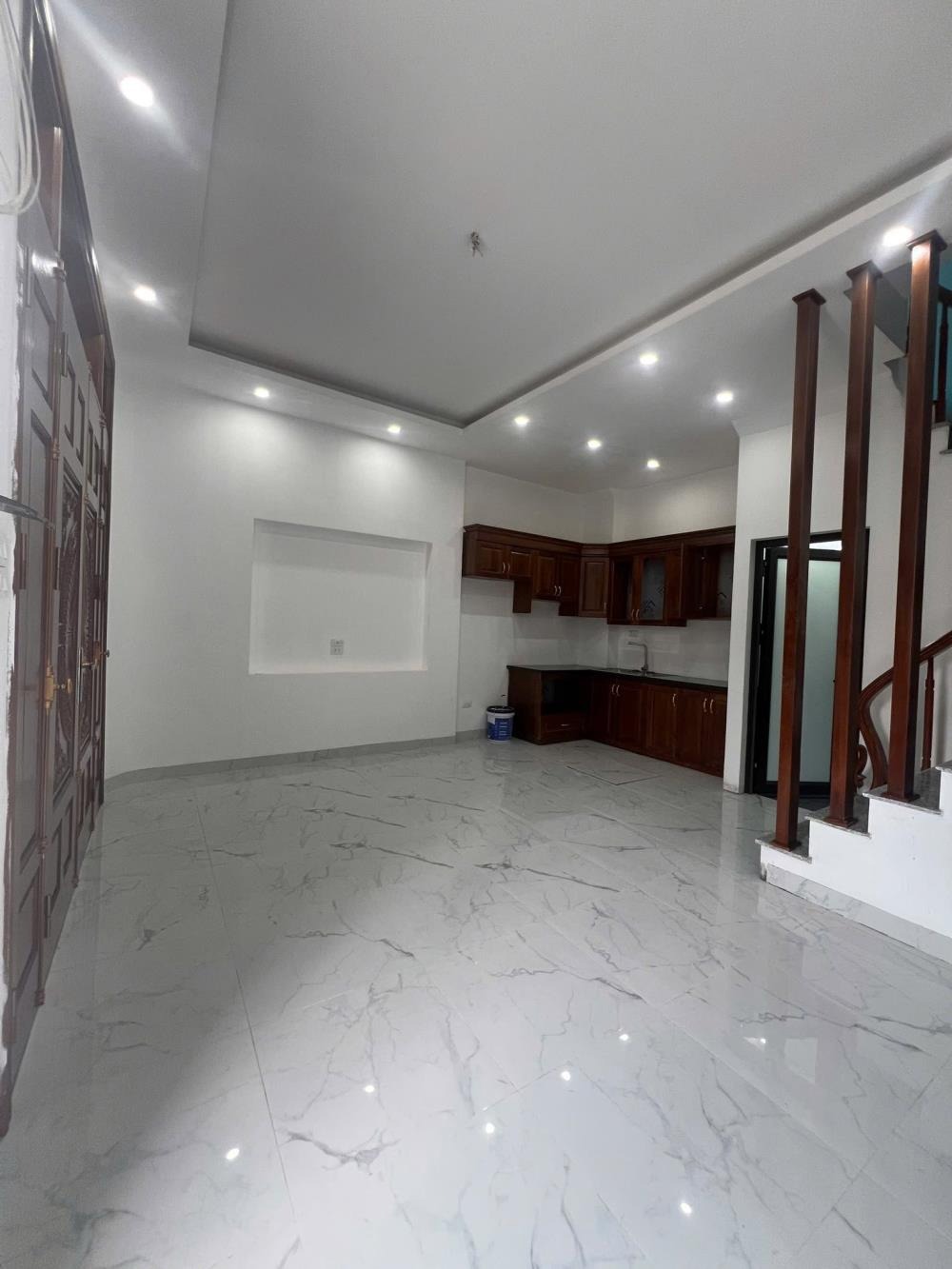 Bán nhà góc 5 tầng, ô tô đỗ cửa - An Thắng, Hà Đông - Giá 3.99 tỷ