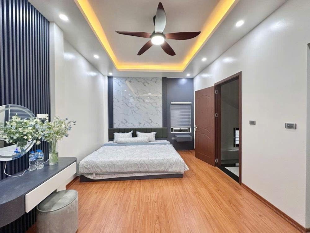 Bán nhà phố Hai Bà Trưng - 56m2 - 9.85 tỷ - Vị trí đẹp, Full Nội Thất