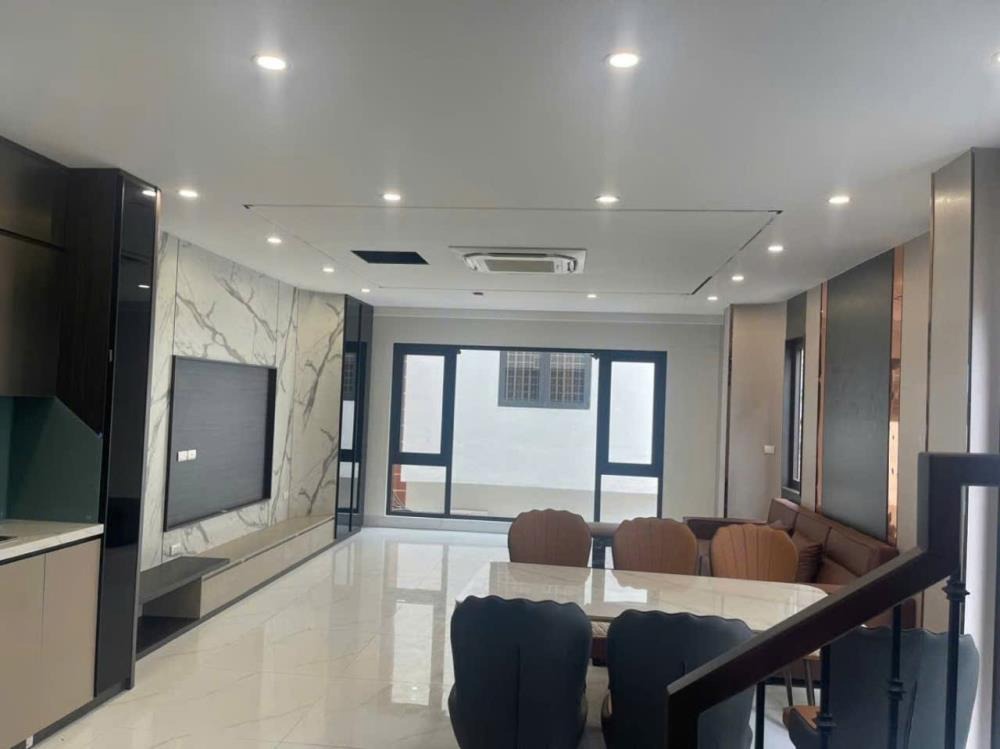 Bán Gấp Nhà Ngọc Thụy, Long Biên: 55m2, 6 Tầng, Thang Máy, Lô Góc