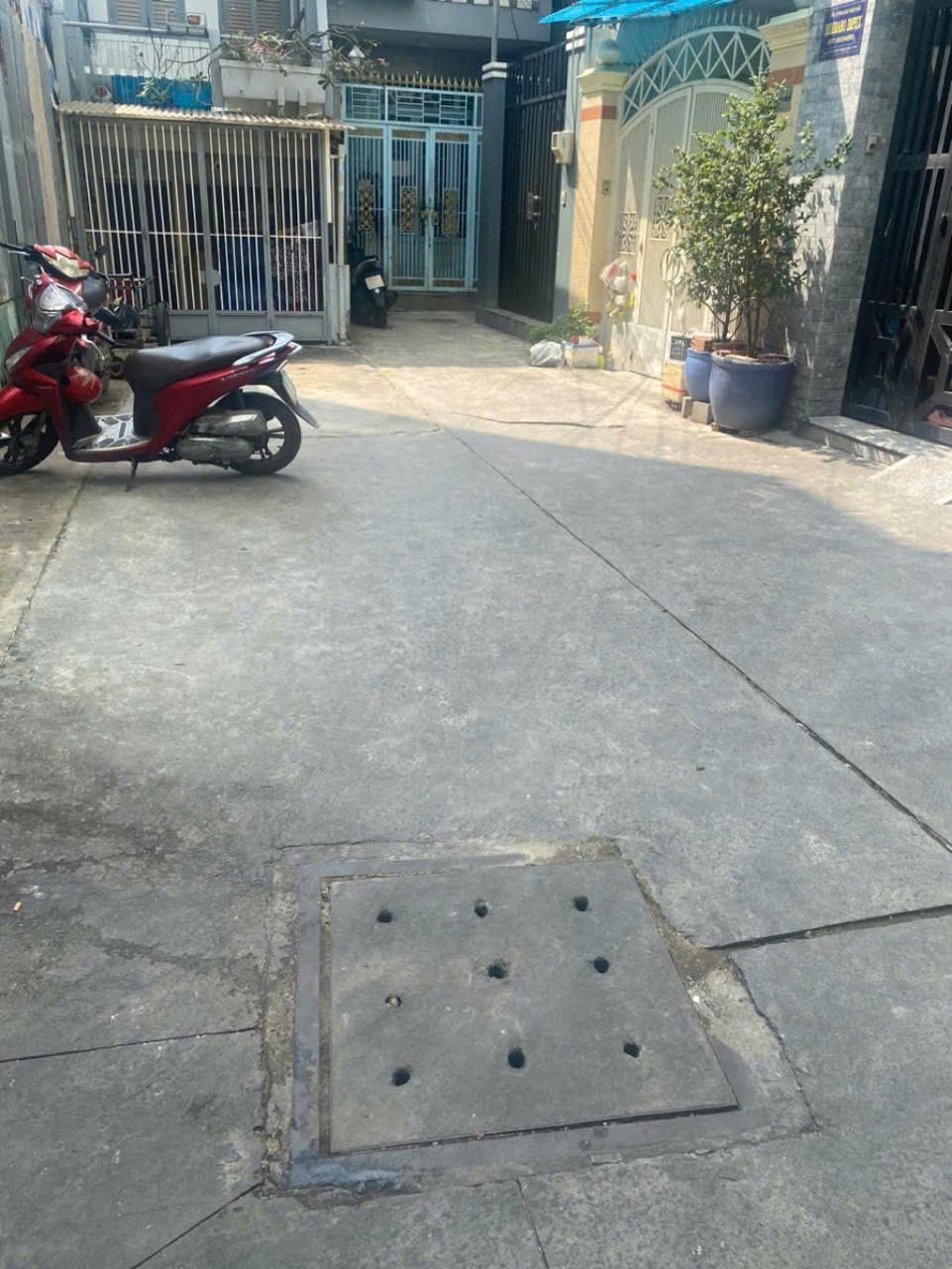 Bán Nhà Hẻm 4.5x25m, Đường Dương Bá Trạc, Quận 8 - Giá 10.2 Tỷ