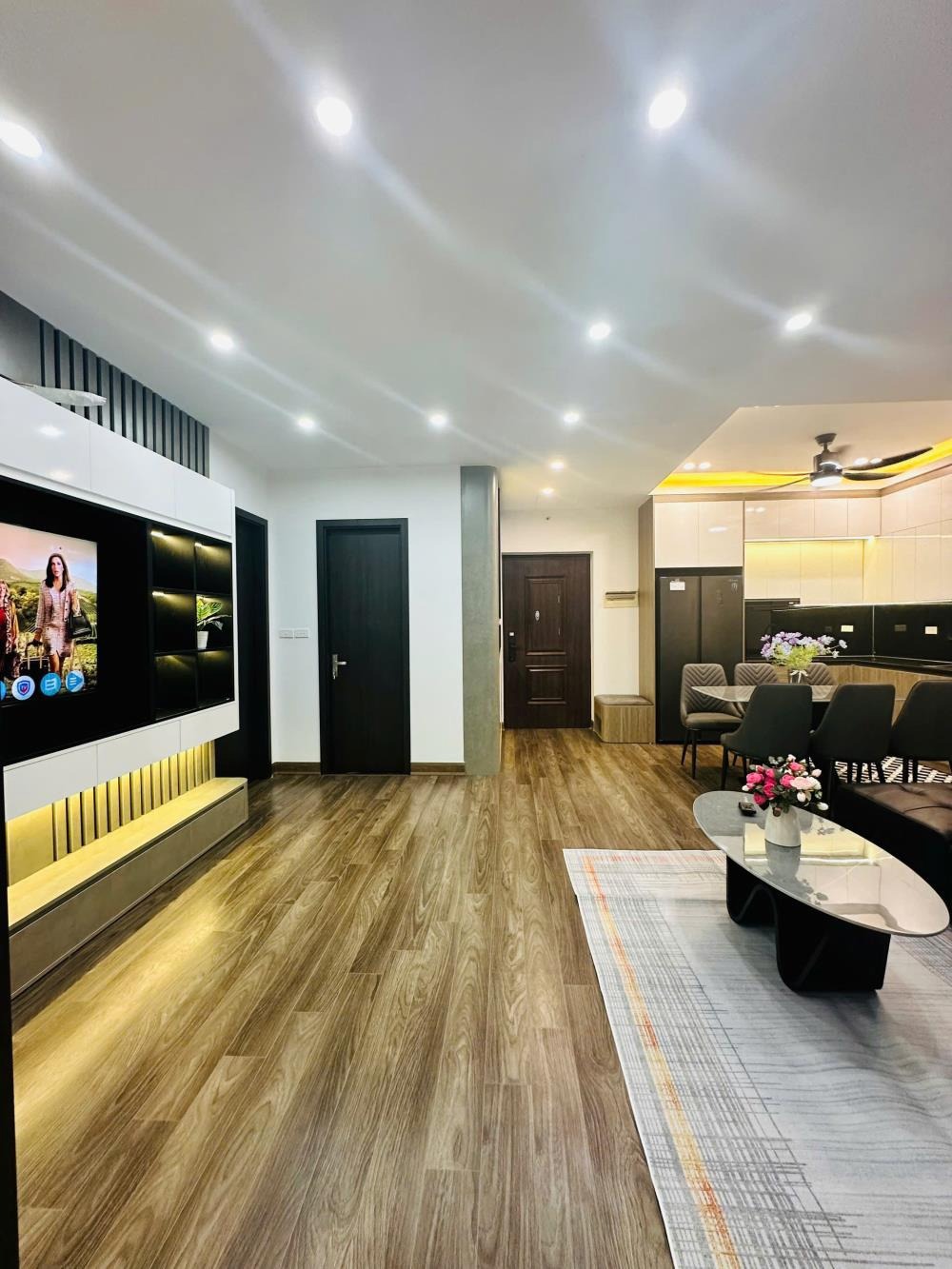 Bán Căn Hộ 3PN - 88m2 - HUD3 Tây Nam Linh Đàm - Giá 6.35 Tỷ